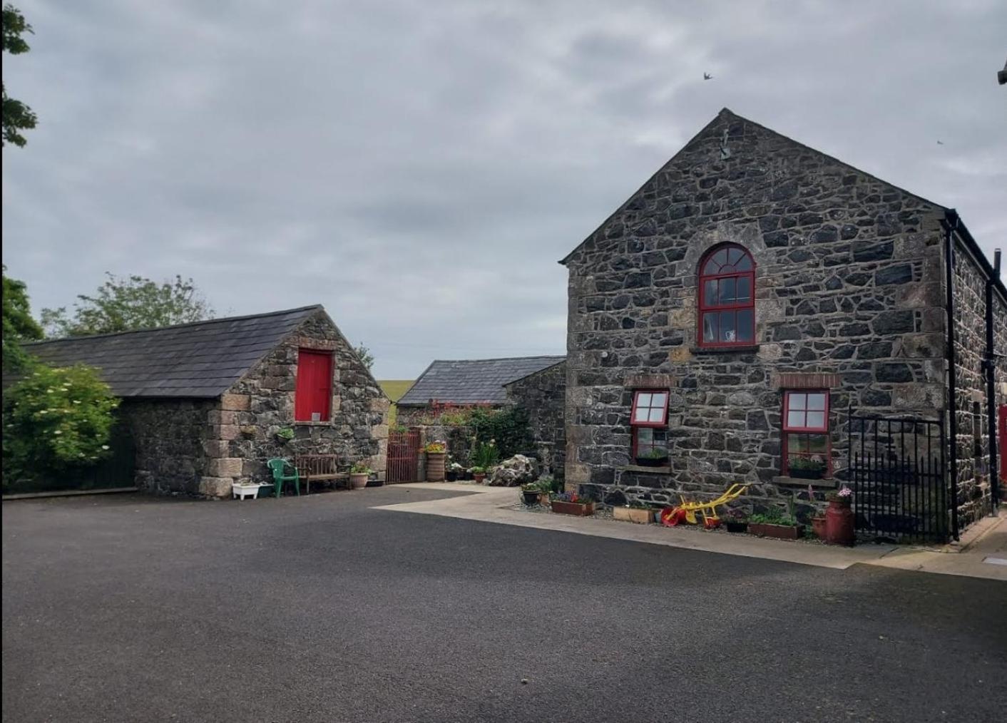 Vila Colliers Hall - The Barn Ballycastle Exteriér fotografie